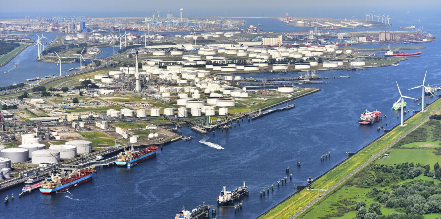 Port of Rotterdam wins Port of the Future award