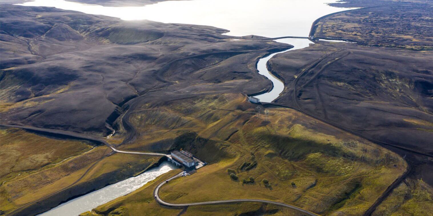 Study shows shipping green hydrogen from Iceland to Rotterdam to be realistic before 2030